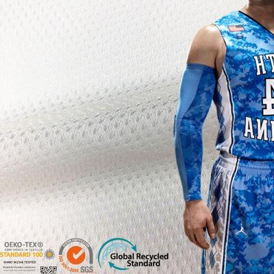 China Organic blend fabric spandex and polyester knitting mesh fabric for sportswear customized quick dry mesh fabric for sale