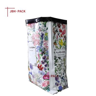 China 25kg Water Proof Moisture Proof Packaging With Color Printing Heat Sealing PE Side Gusset Fertilizer Packaging Bags for sale