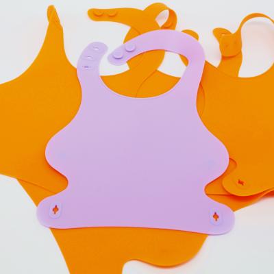 China Factory Outlet Silicone Antibacterial Waterproof Baby Bib With Food Catcher Baby Silicone Feeding Bibs for sale