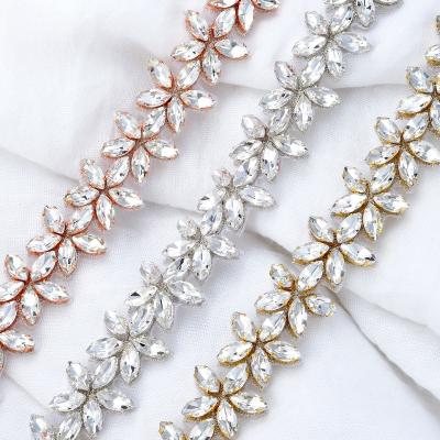 China Flatback (10 Yards) Wholesale hand beaded silver crystal rhinestone applique trim gold iron on sew on for wedding dress WDD1246 for sale