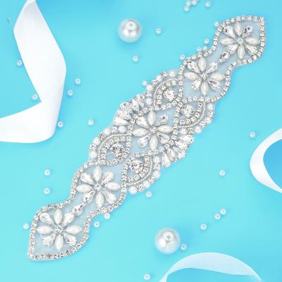 China Flatback (30 PIECES) Wholesale hand sewing bridal sash beaded crystal silver rhinestone pearl applique for wedding dresses belt WDD0129 for sale