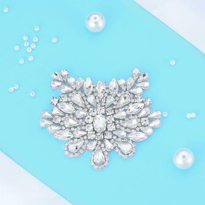 China Flatback (30PCS) Wholesale silver crystal rhinestone applique patch hand beaded iron on sew on for dress shoes accessories WDD1150 for sale