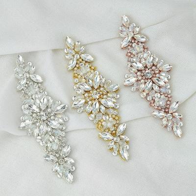 China Flatback 30pcs/lot Rhinestones silver crystal rhinestone applique patch motifs hand sewn hot fix sew on iron on for dress WDD0924 for sale