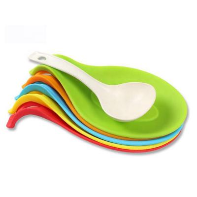 China Stocked ready to ship multifunctional kitchen utensil pocket silicone spoon holder for cooking for sale