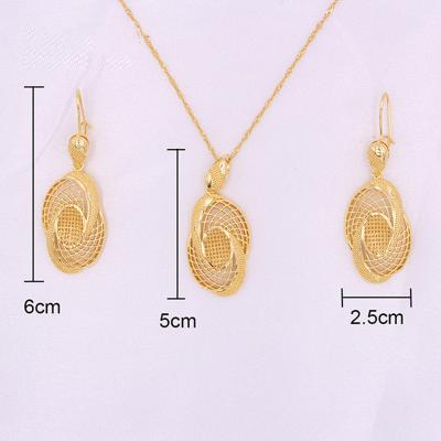 China CLASSIC 24 K Gold Plated Hollow Out Jewelry Set African Bride Necklace Earrings for sale