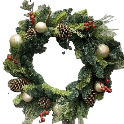 China Red Berry Christmas Flowers Christmas Wreath Wholesale Artificial Chirstmas Decor Pine Cone Decoration for sale