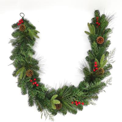 China Wholesale Indoor Artificial Plastic Christmas Garland PE GreenGarlands Christmas Decoration Chirstmas Decor for sale