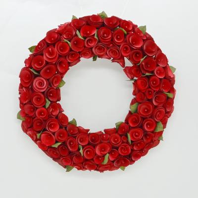 China 2021 new style and size different red wood buckle leave garland valentines green mixed green wedding decoration for sale