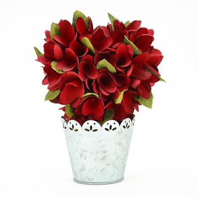 China Green Leaf Valentine Decoration Handmade Red Rose Iron Bottom Natural Material for sale