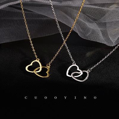 China NEC 2021 Gold Female Temperament Heart Bathable Light Necklace Niche Design Romantic Titanium Steel Female Clavicle Chain Necklace for sale