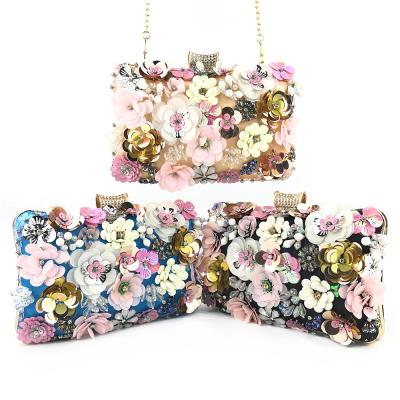 China Lady Elegant Lady Flowers Handmade Evening Chain Shoulder Handbag Clutch Purse To Wedding Beaded Bags for sale