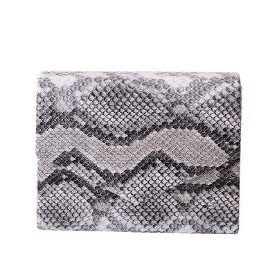 China Lady Creative Trend Snakeskin Pattern Bag European and American Chain Style Bag Small Square Women's Luxury Dinner Bag for sale