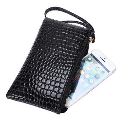 China Lady Black Crocodile Leather Mini Flat Zipper Mobile Phone Pockets Women Coin Purse Pouch for sale