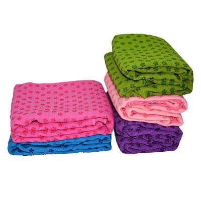 China Stripe Dot Yoga Towel Organic Recycled Bikram Silicon Quick Dry Lightweight for sale