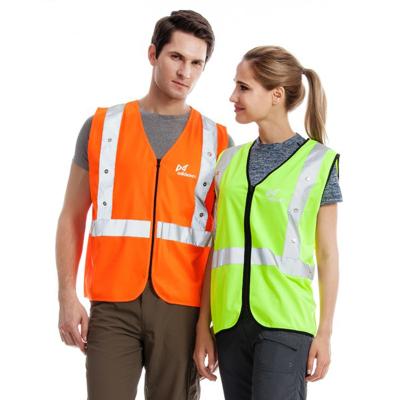 China Hot Sale Water Proof LED Safety Warning Workwear With High Visibility Reflective Tape For Outdoor Wark for sale