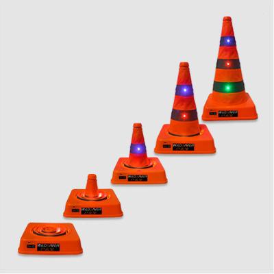 China Roadway Safety Traffic Cone Collapsible Led Lightweight Collapsible Traffic Road Cone Socket 28 Inch Collapsible Traffic Cone for sale