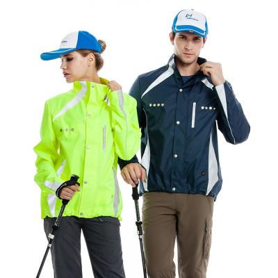 China Hot Sale Winter Water Proof USB Charging Bicycle Led Safety Reflective Sports Riding Mountaineering Jacket for sale