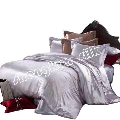 China China Mnufacturer Charmeuse Silk Bedding Sets Nondisposable Black Silk Queen Size Bed Linens for sale