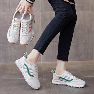 China Fashion trend newcomers fashion cheap girl ladies women's casual shoes flat shoes women sport shoes white running sneakers for women for sale