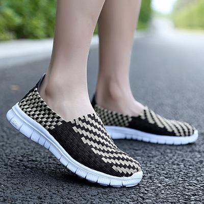 China Manual Woven Women's Shallow Casual Shoes Breathable Lightweight Flat Women's Shoes Lady Summer Flats Sneakers Slip On Women's Shoes for sale