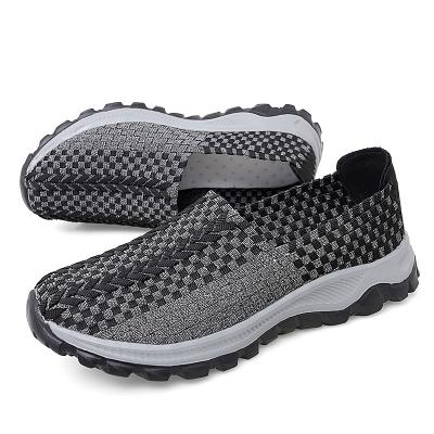 China Manual Woven Women's Shallow Casual Shoes Breathable Lightweight Flat Women's Shoes Lady Summer Flats Sneakers Slip On Women's Shoes for sale