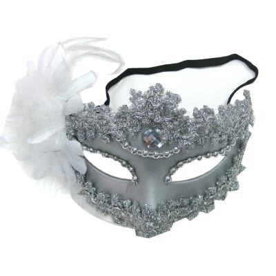 China Women White Pearl Masquerade White Feather Party Mask Party Prop for Halloween Festival Party for sale