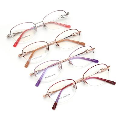 China High End Light Weight Titanium Optical Frames 1113 Half Frame Cable Titanium Frames Glass Eyewear Optical Glasses For Women en venta