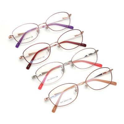 China Titanium Optical Frames 1120 Small Square Glass Frame Eyewear Optical Titanium 2022 Optical Glasses zu verkaufen