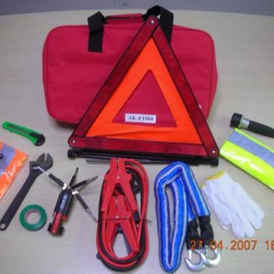 China Car kits with reflective vest, warning triangle, polyester bag, Europe standard and popular in market AS REQUEST for sale