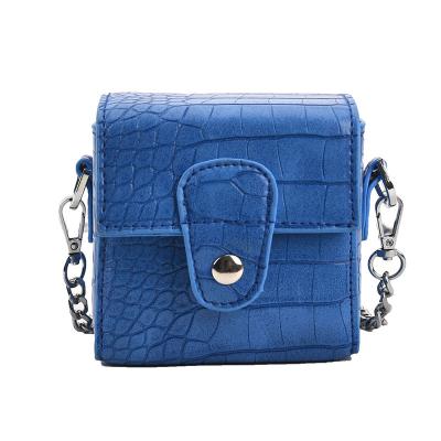 China 2022New Fashion Elegant Women's Bag Crocodile Pattern Chain Bag Cross - Square Small Body Bag for sale