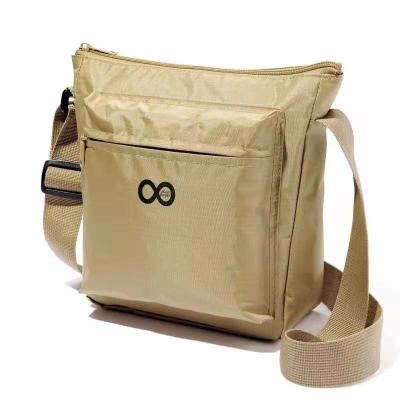 China China Manufacturers Casual Logo Beige Messenger Bags Wholesale Cheap Luxury Polyester Customized for sale