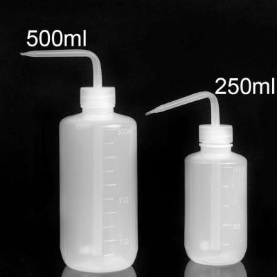 China Medicine Laboratory Use 150ml 250ml 500ml Plastic Function Squeezable Wash Bottle for sale