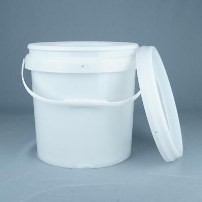 China 10L Round Plastic Packaging Container With Lid And Handle for sale