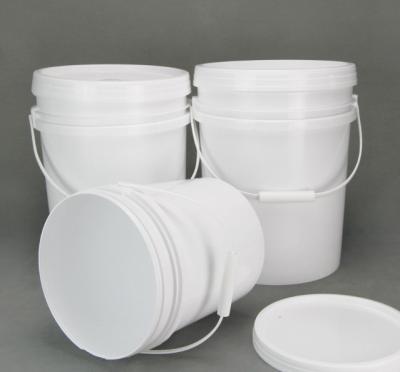 China Round Chemical Buckets with Various Capacities and Secure Lids for Chemical Storage for sale