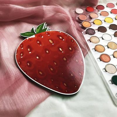 China Custom Shaped Private Label DIY Brand Waterproof Vegan Hot Selling Eyeshadow Strawberry Eyeshadow Palette for sale