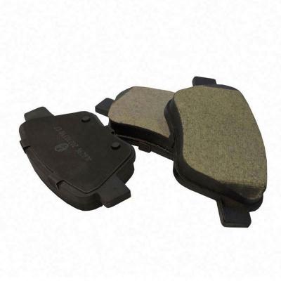 China Car Brake System Ceramic Brake Pads For NISSAN 04465-B1350 04465-52260 D1423 D1184-8301-8463 for sale