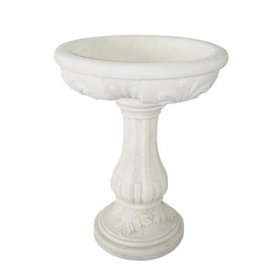 China Easy to Move and Clean High Quality Fiberglass Garden Birdbath for Garden Bird Feeder for sale