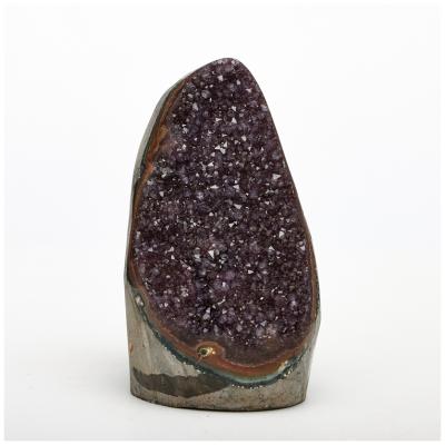 China China wholesale bulk natural high quality feng shui amethyst crystal geode for gifts decor for sale