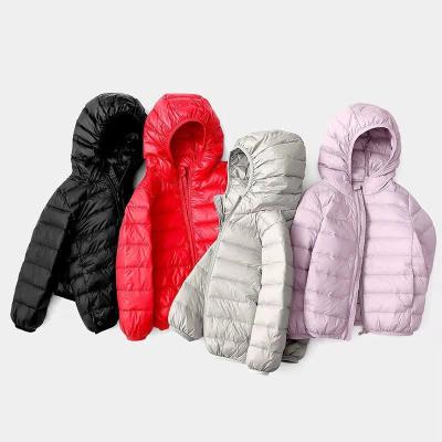 China Winter Breathable Fashionable Ultra Light Hooded Warm Kids Down Jackets for sale