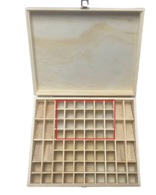 China Lightweight essential oil wooden box with 68 slots for sale