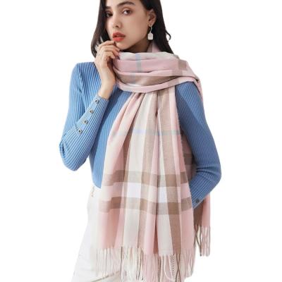 China Warm Wear Autumn And Winter New Style Woolen Scarves For Couples Solid Color Fashionable Warm Luxury Scarf for sale