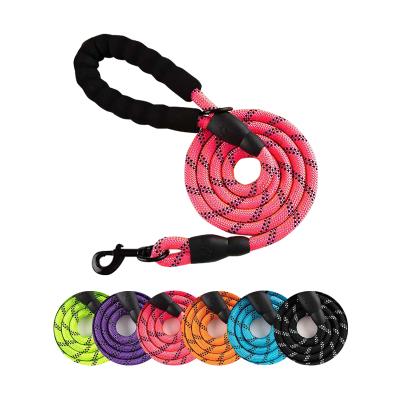 China Stocked Custom Strong Rope Dog Harness Leash Waterproof Nylon Material Retractable Dog Leash For Dog for sale