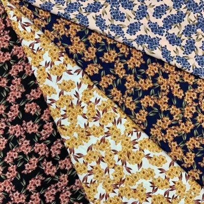 China Bulk Sheer Sale Chinese Polyester Chiffon Flower Leaves Printing Dress Fabric for sale