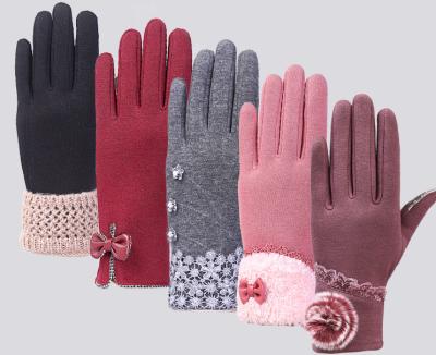 China 2021 Hot Selling Winter Amazon Soft Touch Touch Screen Women Outdoors Cycling Gloves Keep Warm Phone Control Screen By Touching Directly for sale