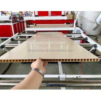 China Plates wpc door panel making machine / PVC hollow plastic machine door panel for sale