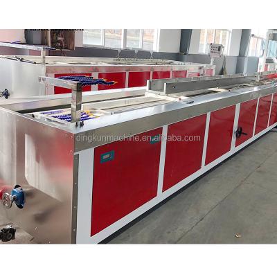 China Profile covered wood plastic composite wpc coextrusion decking machine / plastic fabrication machine / extruder for sale