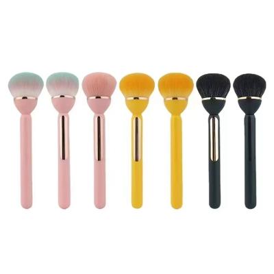 China Nice Touch New Arrival Hand Touch Makeup Sweep Fine Nylon Cosmetic Brush Nail Dust Clean Hair Brush for sale