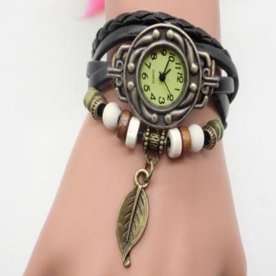 China Small Three Needle YST Leaf Pendants New Fashion Vintage Bracelet Watch Children's Wristwatches Women Retro Watch Chains Watches for sale