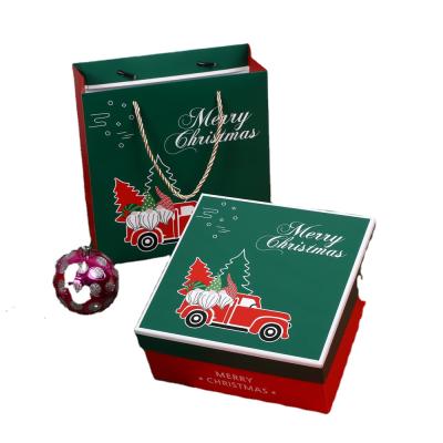 China Handmade Low Price Guaranteed Quality Unique Christmas Decoration Christmas Boxes Great Gift for sale