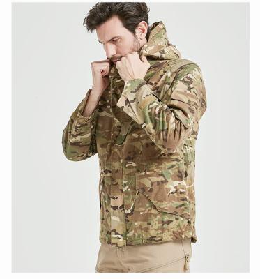 China Viable wholesale army jacket winter camouflage hoodie waterproof jacket for men for sale